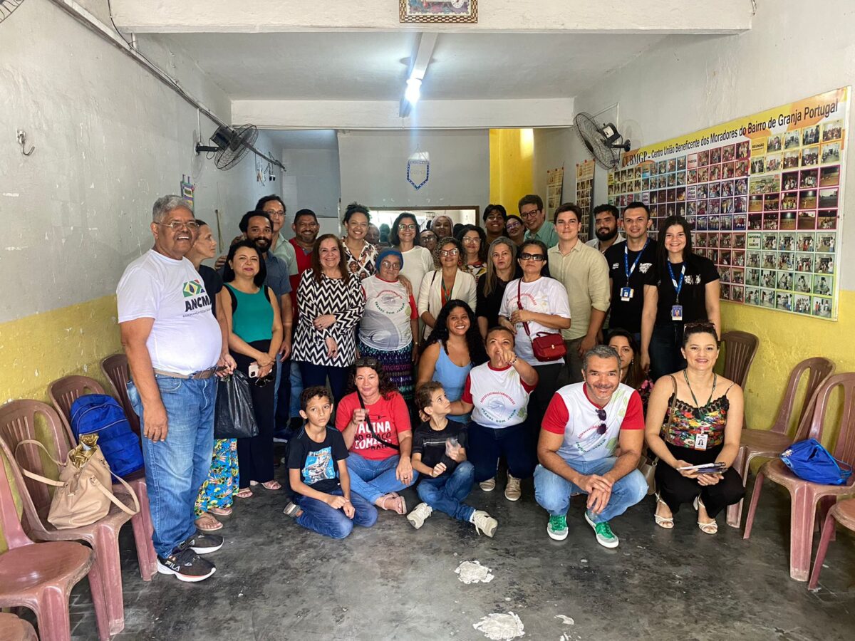 FOTO DE UMA REUNIÃO JUNTO COM A REDE DE COZINHAS DO GBJ